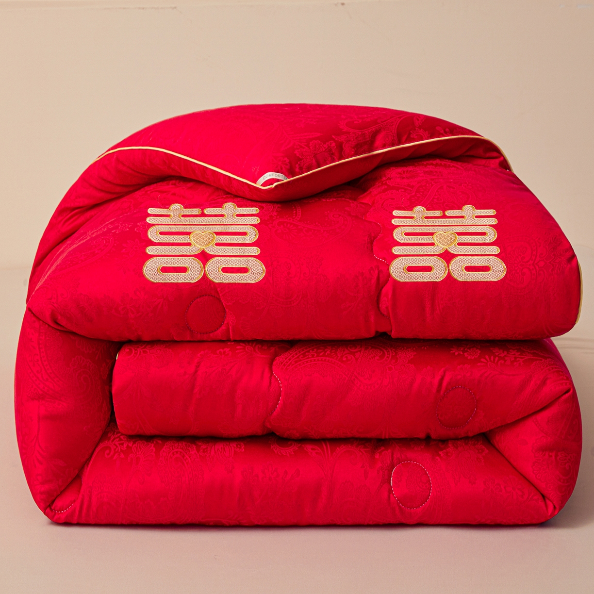 91家纺网 家纺一手货源 找家纺 （总）欢乐季 2025新款7A抗菌A类贡缎提花婚庆被春秋被冬被被子被芯