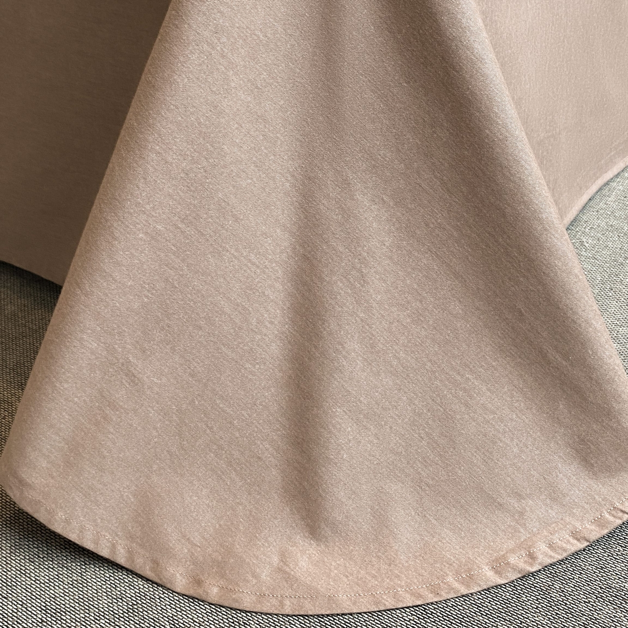 91家纺网 家纺一手货源 找家纺 慕晨 2025新款全棉纯棉磨毛轻奢数码印花直播热款四件套 远黛-灰