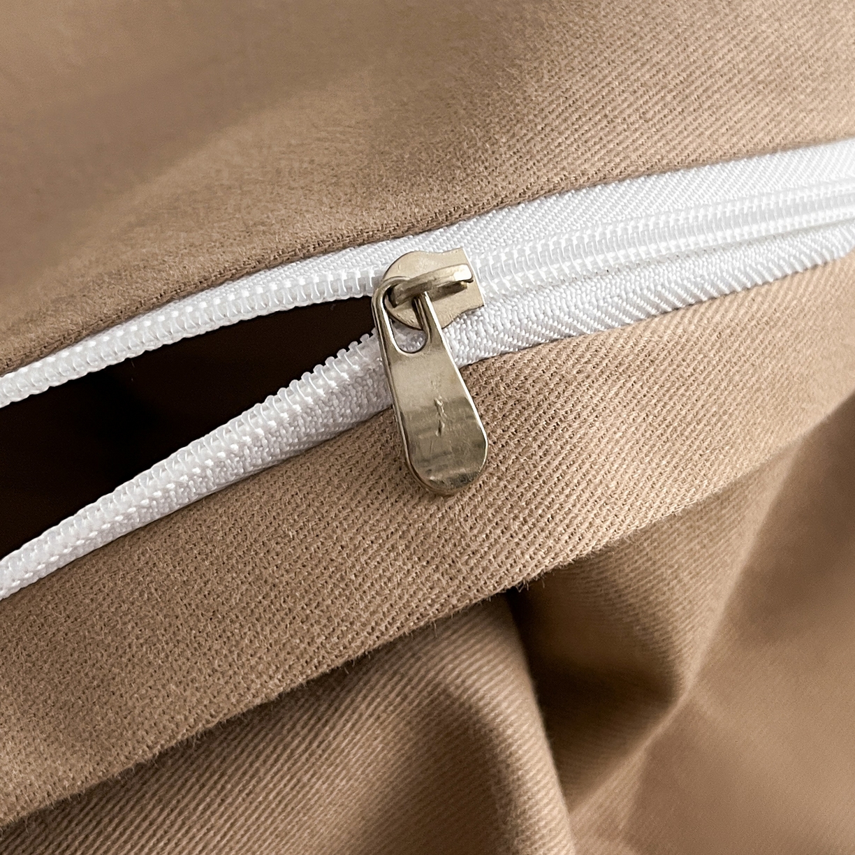 91家纺网 家纺一手货源 找家纺 慕晨 2025新款全棉纯棉磨毛轻奢数码印花直播热款四件套 追影