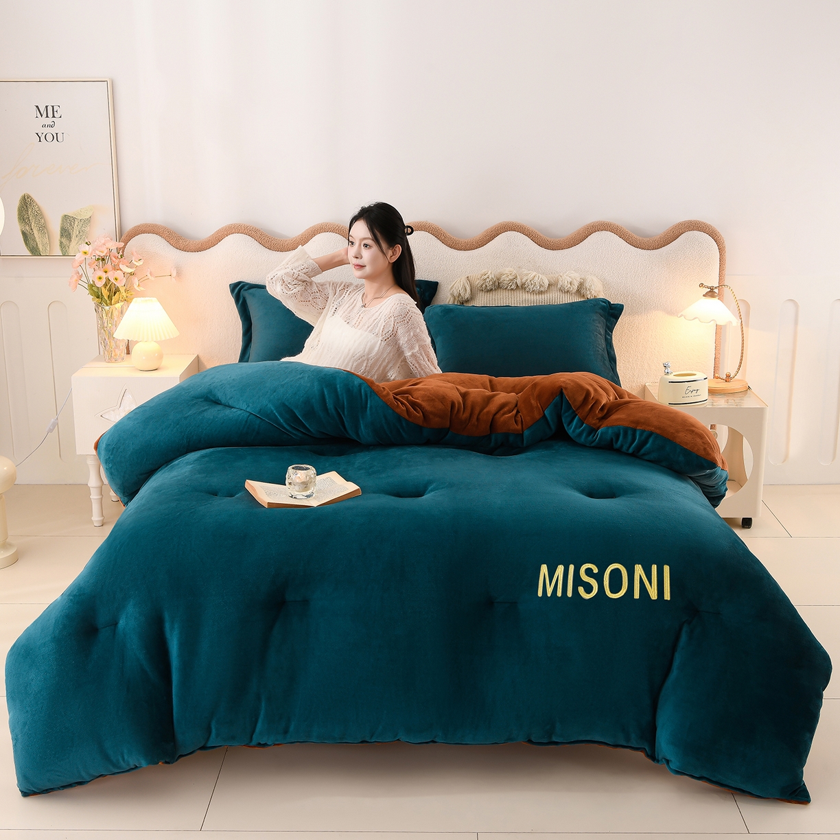 91家纺网 家纺一手货源 找家纺 锦逸家居 2025新款亲肤舒适牛奶绒羽丝棉冬被被子被芯 墨绿+深棕