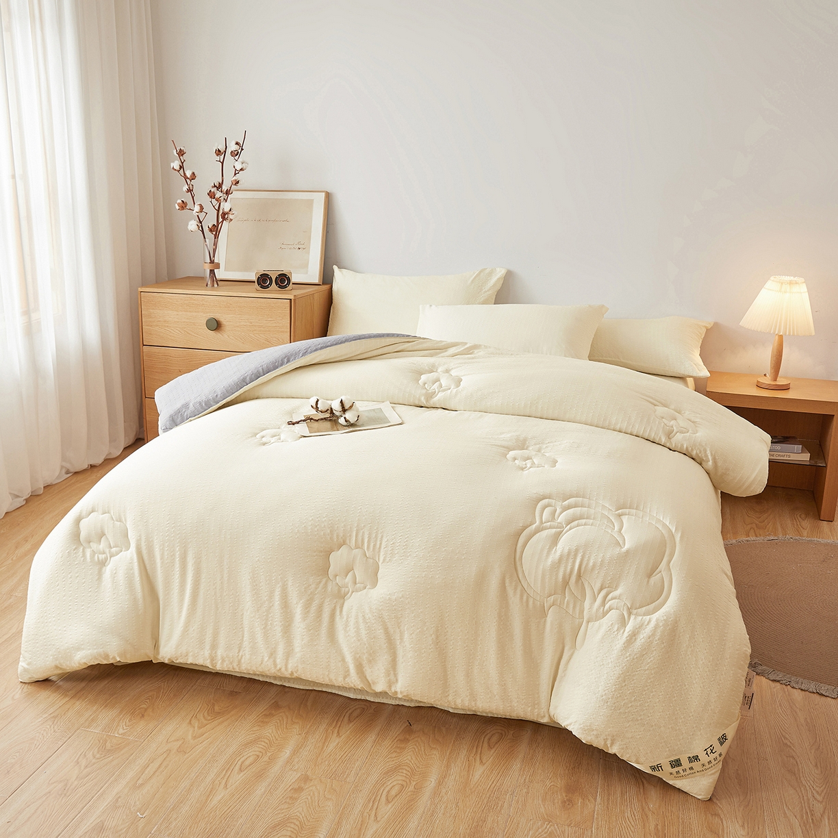 91家纺网 家纺一手货源 找家纺 晓时候 2025新款泡泡纱新疆棉花被冬被春秋被被子被芯四季空调被 初棉-奶白灰