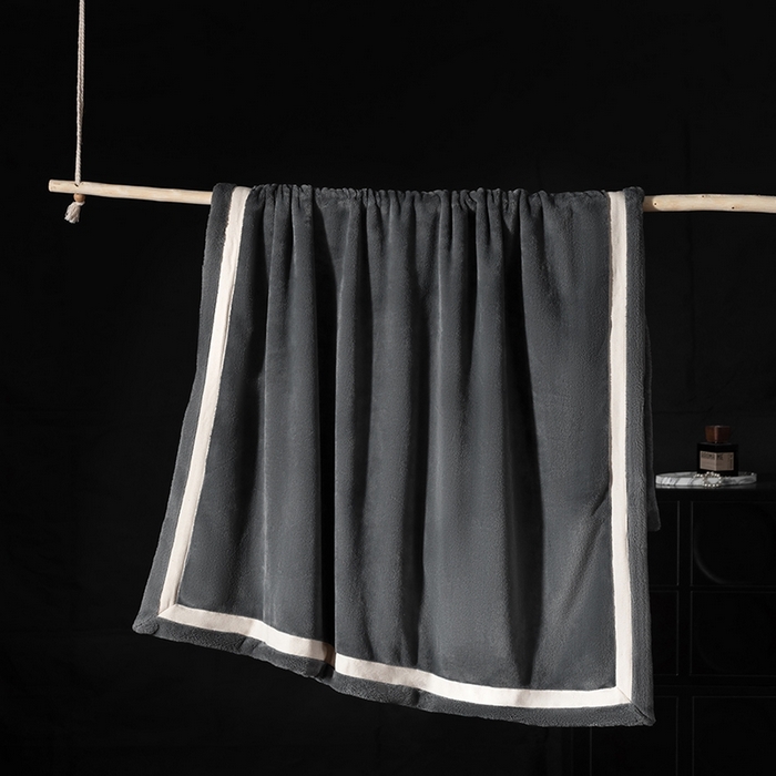 91家纺网 家纺一手货源 找家纺 网客家纺 2025新款7A抗菌抗静电舒适百搭毛绒毯 7A抗菌毯-金典灰