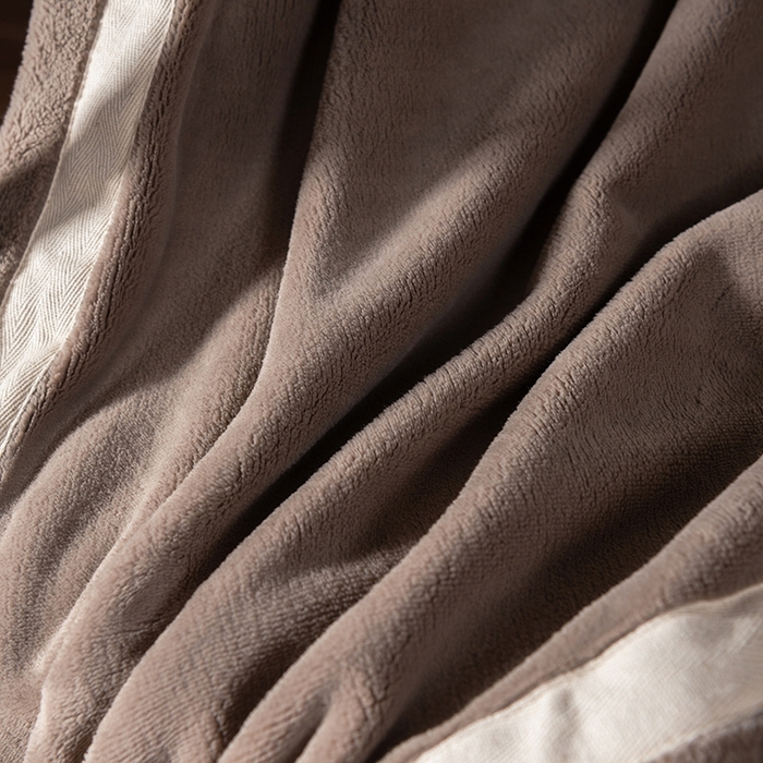 91家纺网 家纺一手货源 找家纺 网客家纺 2025新款7A抗菌抗静电舒适百搭毛绒毯 7A抗菌毯-泰迪棕