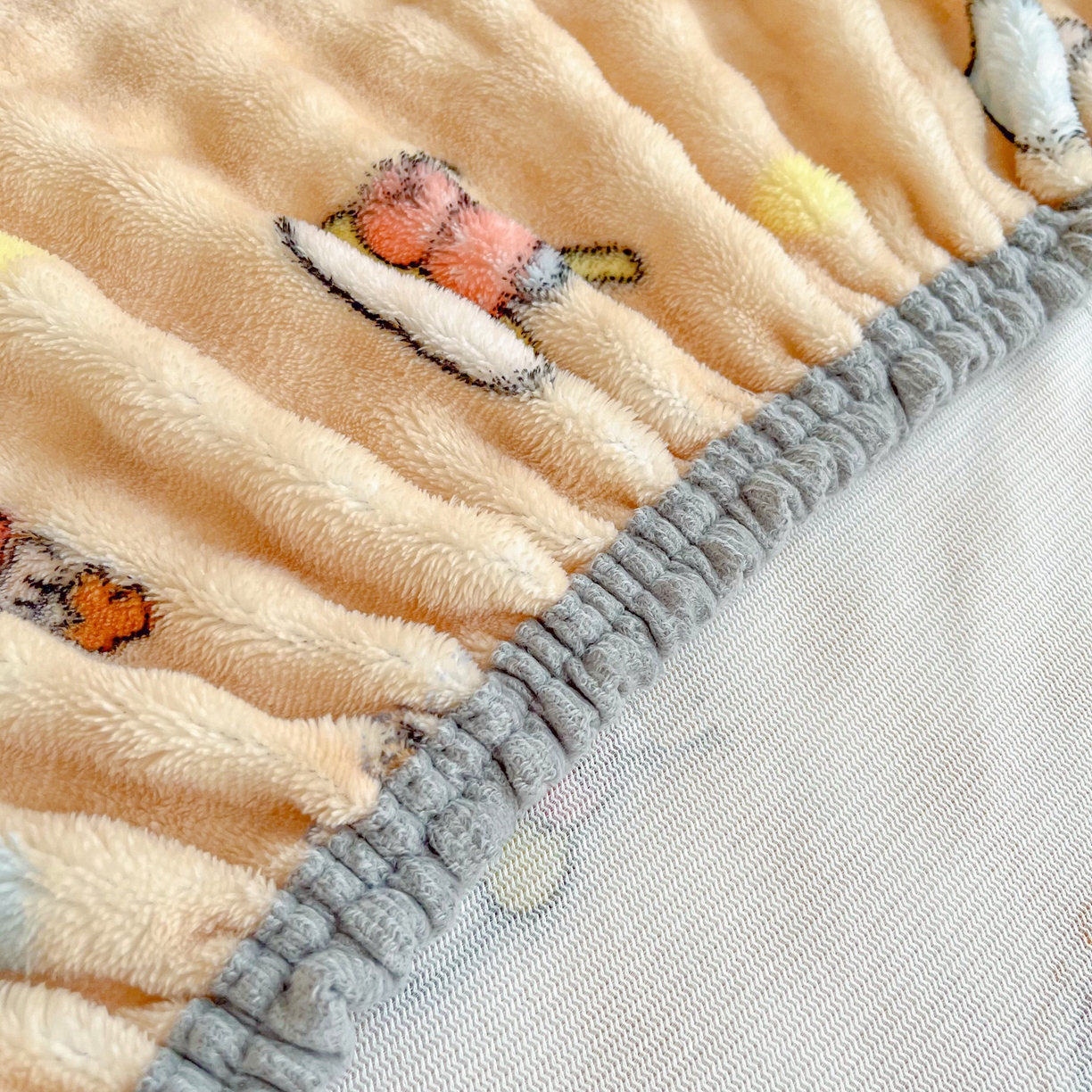 91家纺网 家纺一手货源 找家纺 慕梵家居 2025新款泡泡绒床笠泡泡兔绒床罩外贸可以定做尺寸单品床笠单件床笠 潮玩布布-咖