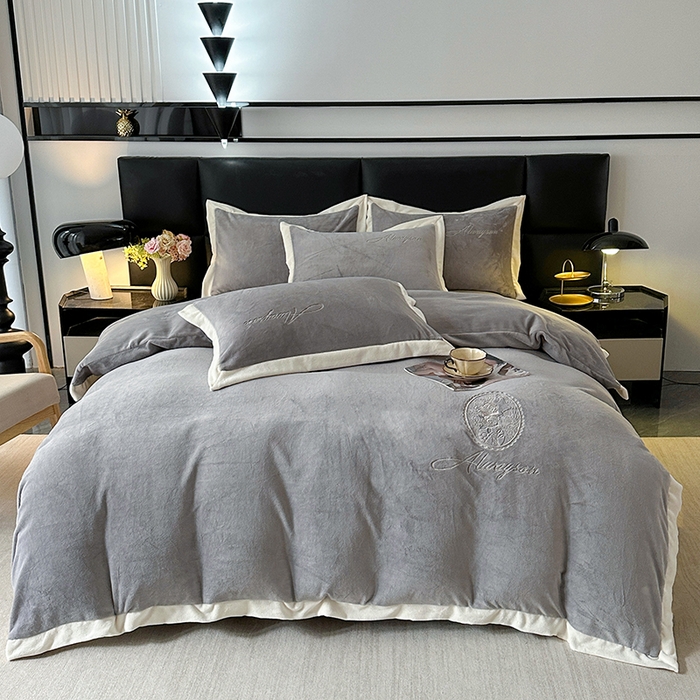 梓之赫 2025新款全消光雕花绒牛奶绒刺绣四件套-香颂 香颂-灰色