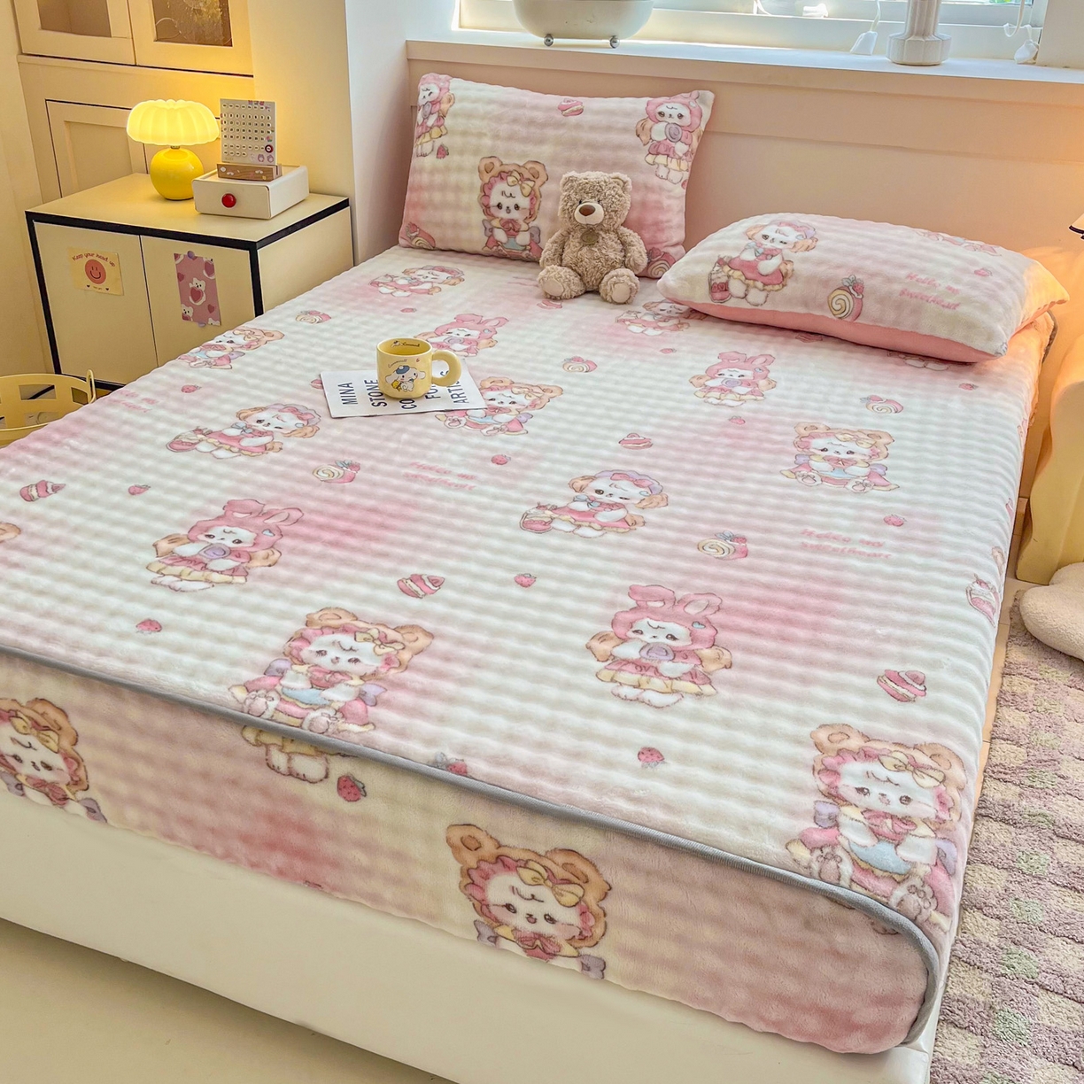 91家纺网 家纺一手货源 找家纺 慕梵家居 2025新款泡泡绒床笠泡泡兔绒床罩外贸可以定做尺寸单品床笠单件床笠 开心喵喵