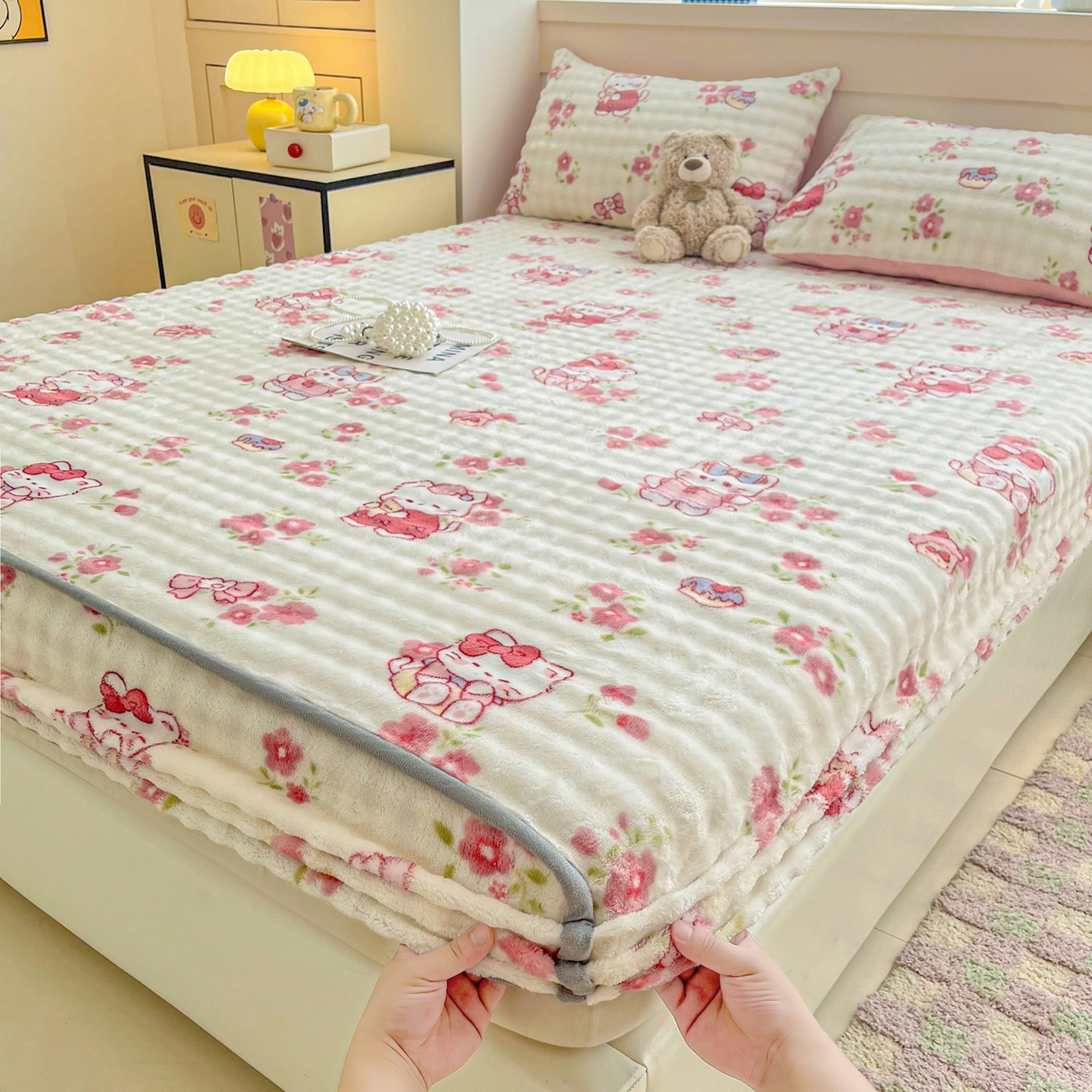 91家纺网 家纺一手货源 找家纺 慕梵家居 2025新款泡泡绒床笠泡泡兔绒床罩外贸可以定做尺寸单品床笠单件床笠 凯特猫