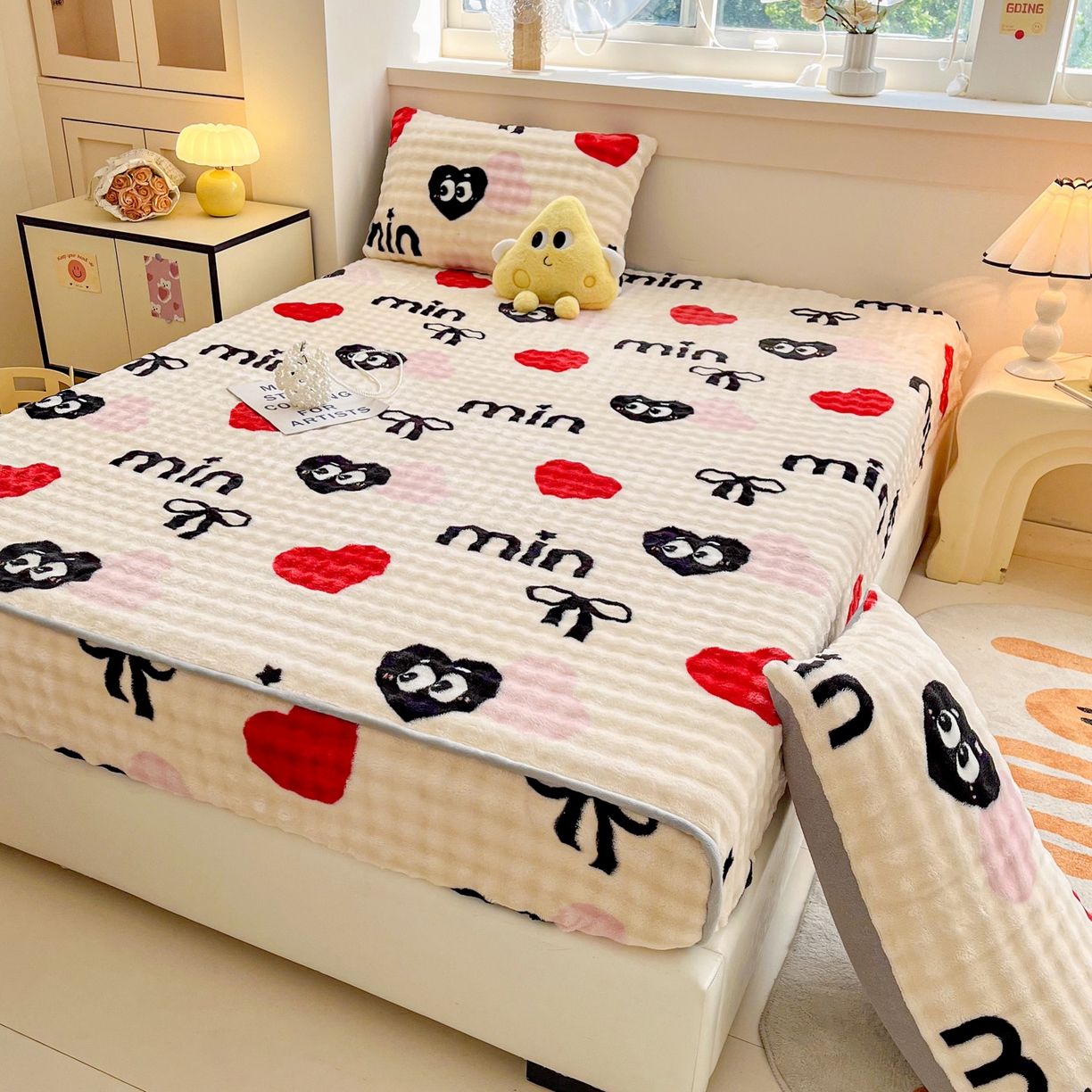91家纺网 家纺一手货源 找家纺 慕梵家居 2025新款泡泡绒床笠泡泡兔绒床罩外贸可以定做尺寸单品床笠单件床笠 迷你爱心