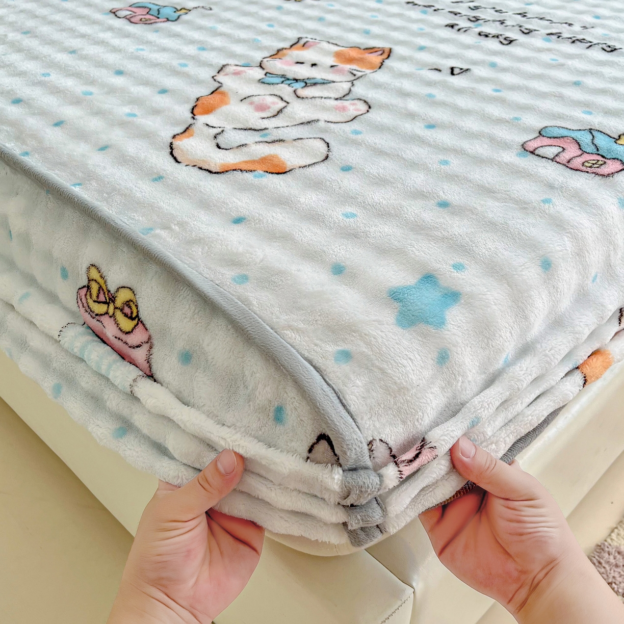 91家纺网 家纺一手货源 找家纺 慕梵家居 2025新款泡泡绒床笠泡泡兔绒床罩外贸可以定做尺寸单品床笠单件床笠 奶瓶萌犬