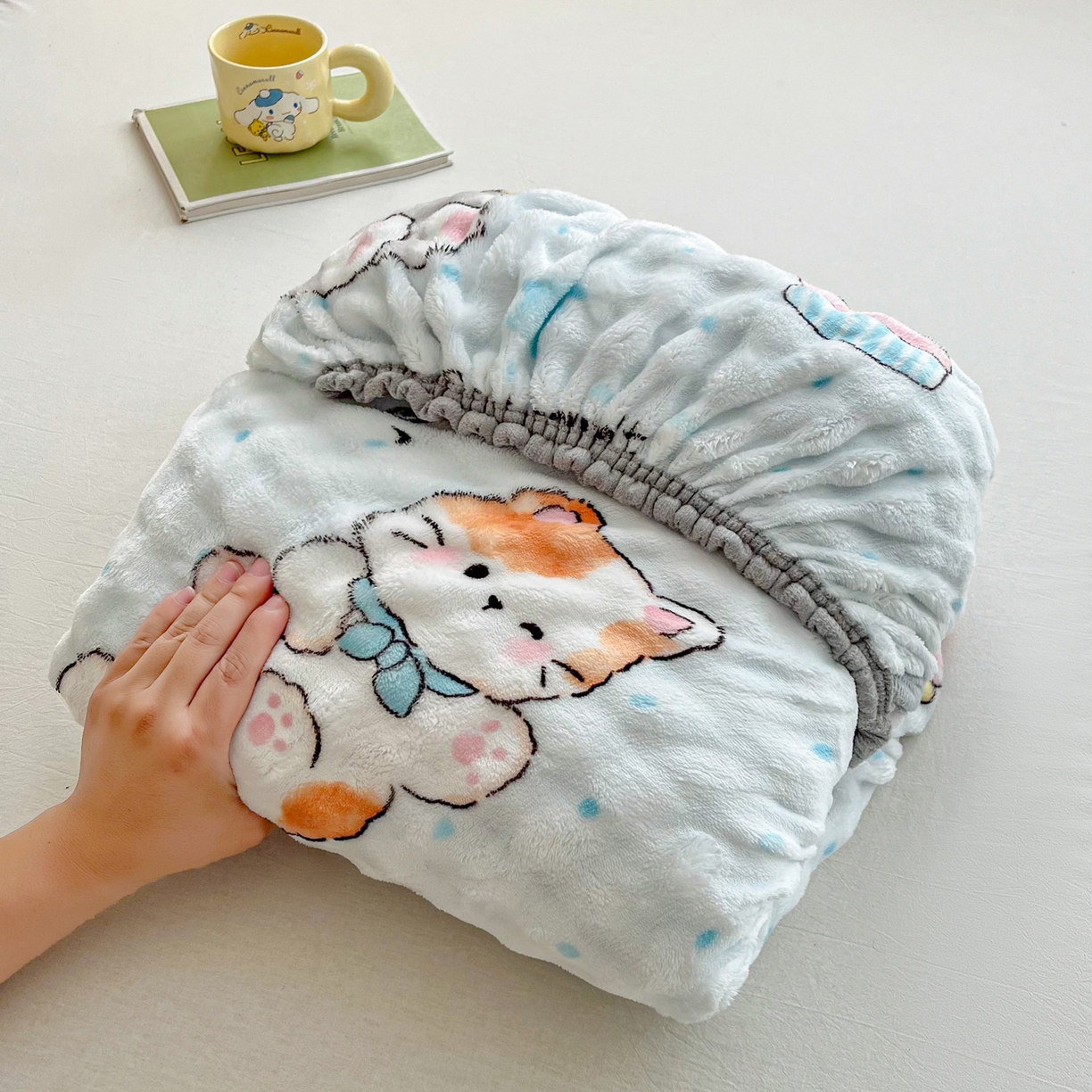 91家纺网 家纺一手货源 找家纺 慕梵家居 2025新款泡泡绒床笠泡泡兔绒床罩外贸可以定做尺寸单品床笠单件床笠 奶瓶萌犬