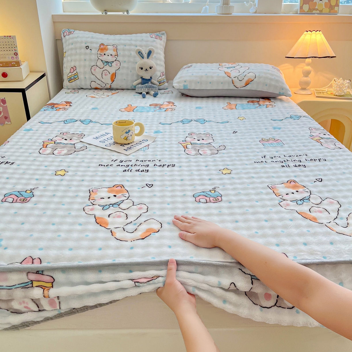 91家纺网 家纺一手货源 找家纺 慕梵家居 2025新款泡泡绒床笠泡泡兔绒床罩外贸可以定做尺寸单品床笠单件床笠 奶瓶萌犬