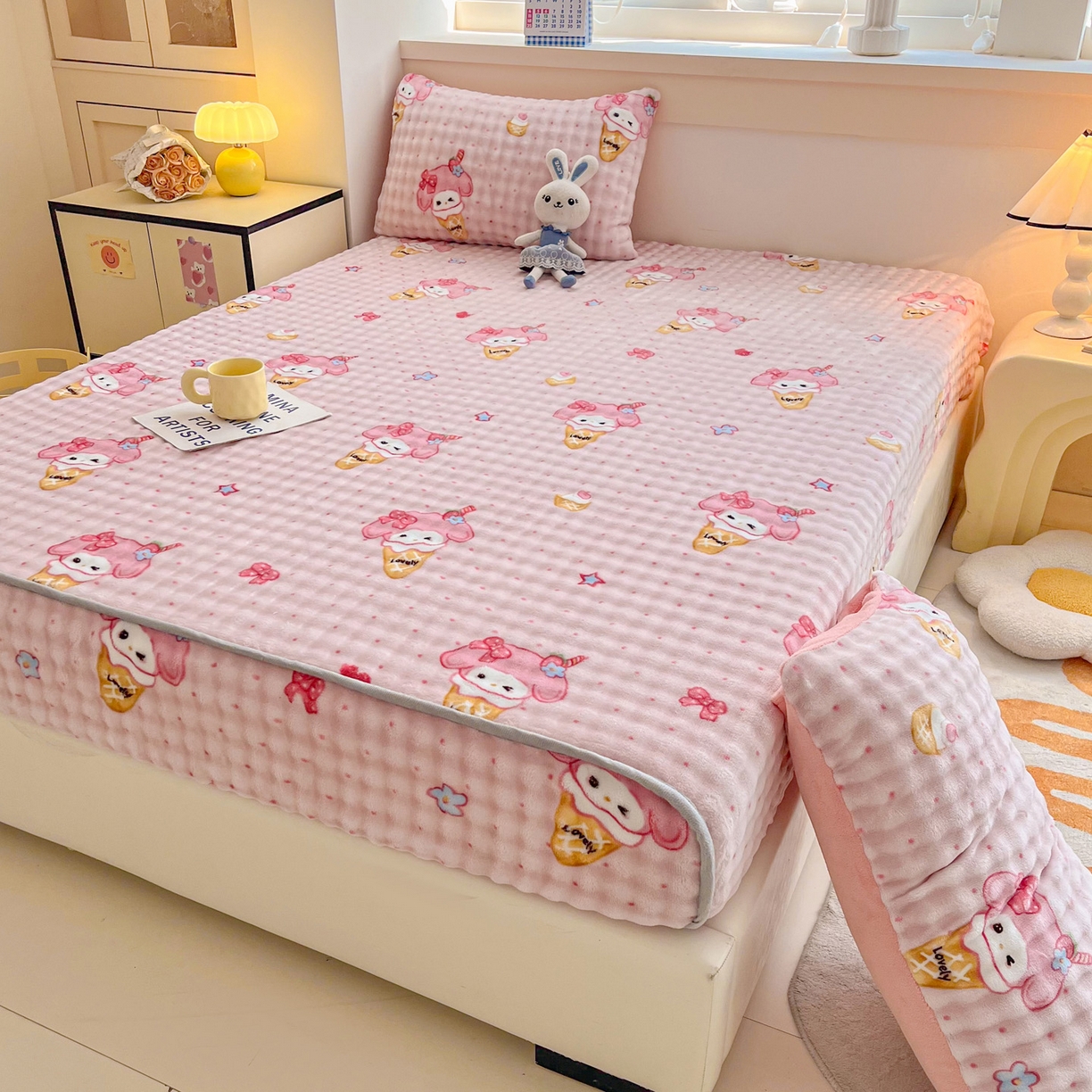 91家纺网 家纺一手货源 找家纺 慕梵家居 2025新款泡泡绒床笠泡泡兔绒床罩外贸可以定做尺寸单品床笠单件床笠 甜筒女孩