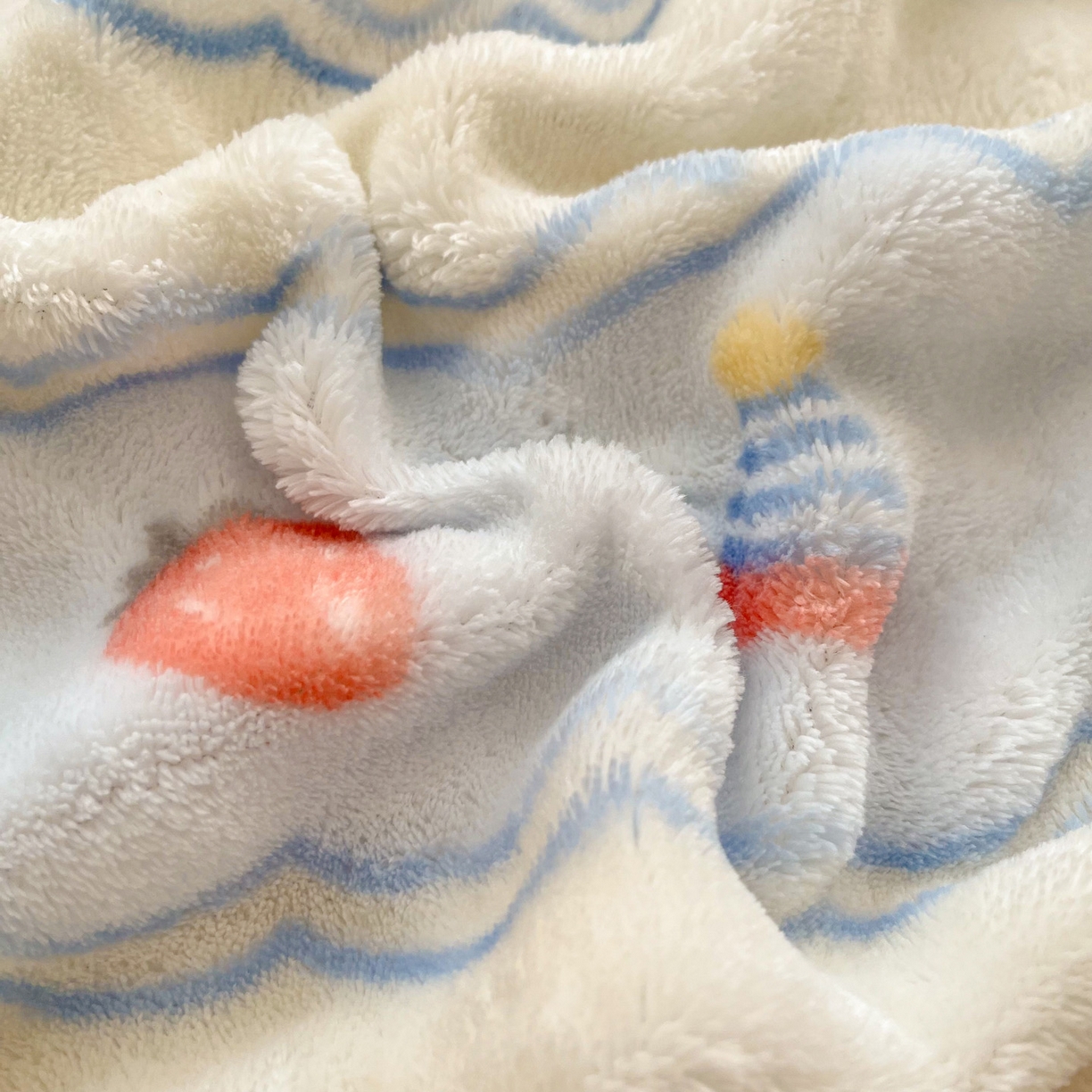 91家纺网 家纺一手货源 找家纺 慕梵家居 2025新款泡泡绒床笠泡泡兔绒床罩外贸可以定做尺寸单品床笠单件床笠 甜心派对