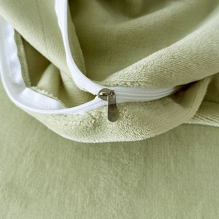 91家纺网 家纺一手货源 找家纺 梓之赫 2025新款全消光雕花绒牛奶绒刺绣四件套-甜梦 甜梦-豆绿