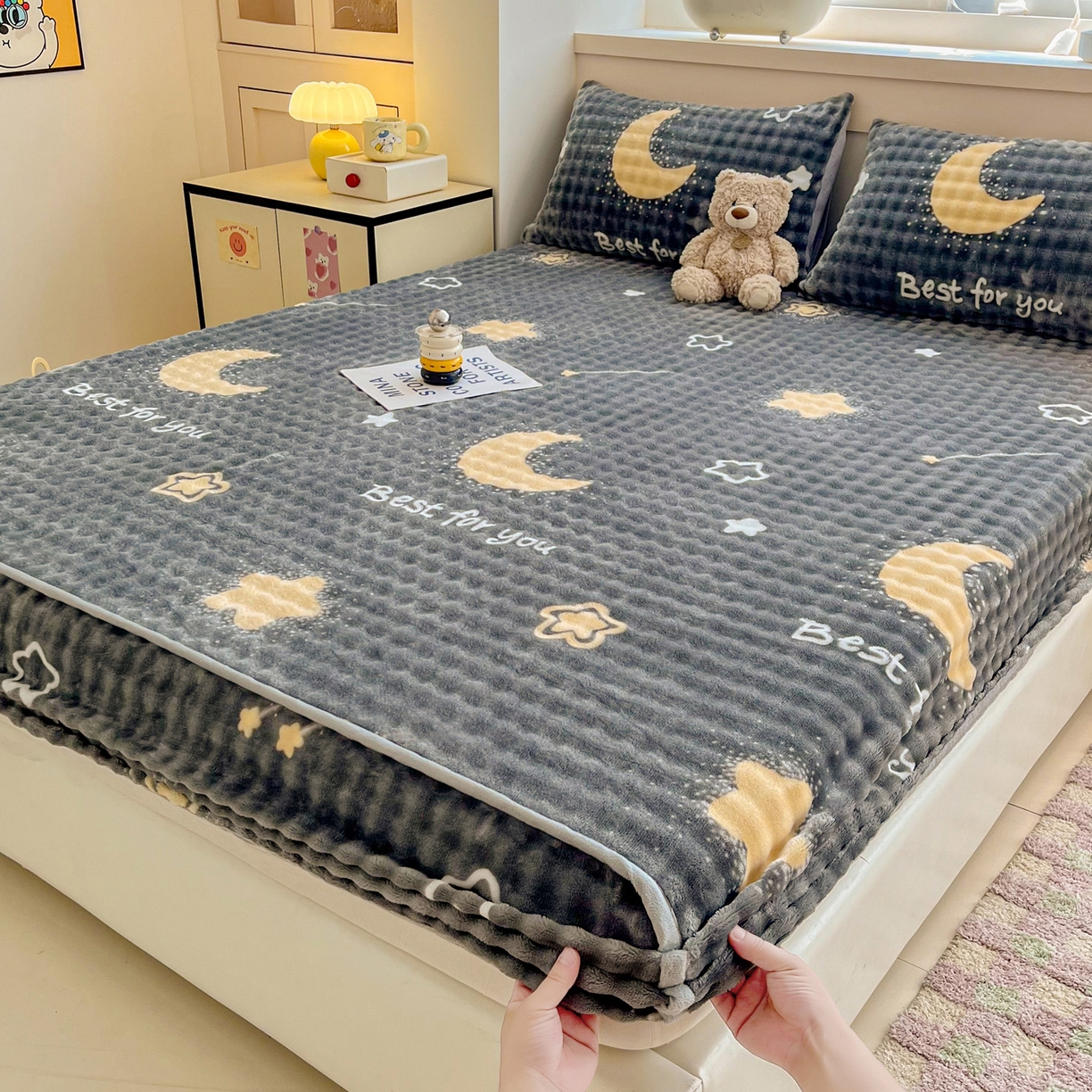 91家纺网 家纺一手货源 找家纺 慕梵家居 2025新款泡泡绒床笠泡泡兔绒床罩外贸可以定做尺寸单品床笠单件床笠 星月传奇