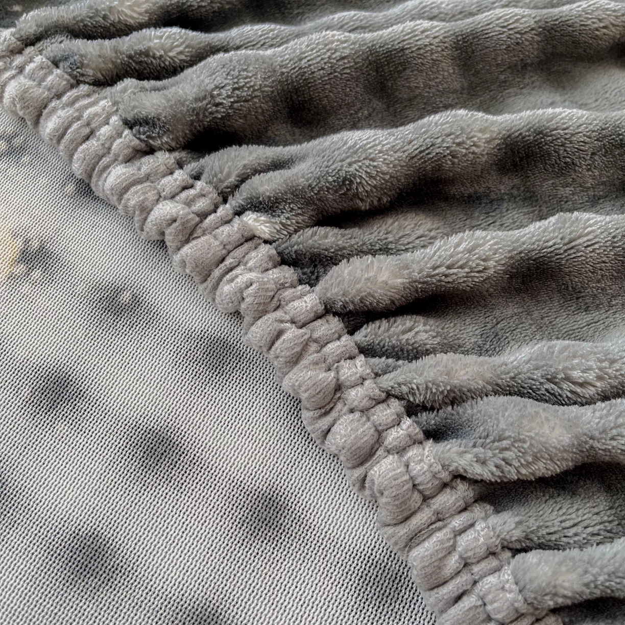 91家纺网 家纺一手货源 找家纺 慕梵家居 2025新款泡泡绒床笠泡泡兔绒床罩外贸可以定做尺寸单品床笠单件床笠 星月传奇