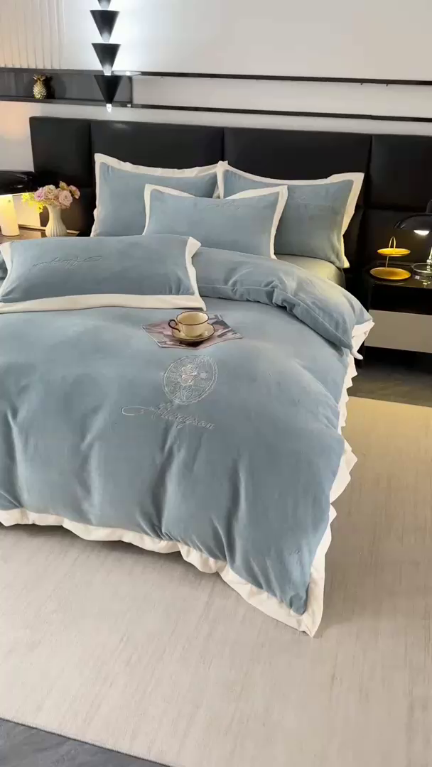 91家纺网 家纺一手货源 找家纺 （总）梓之赫 2025新款全消光雕花绒牛奶绒刺绣四件套-香颂