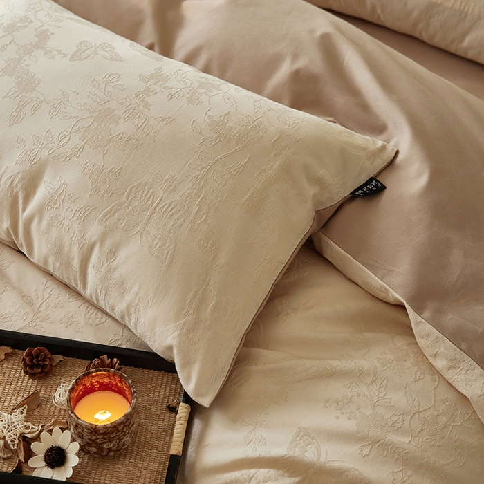 91家纺网 家纺一手货源 找家纺 风向标家纺 2025新款全棉纯棉提花磨毛四件套-蝶影繁花系列 蝶影-米咖