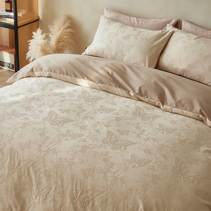 91家纺网 家纺一手货源 找家纺 风向标家纺 2025新款全棉纯棉提花磨毛四件套-蝶影繁花系列 蝶影-米咖