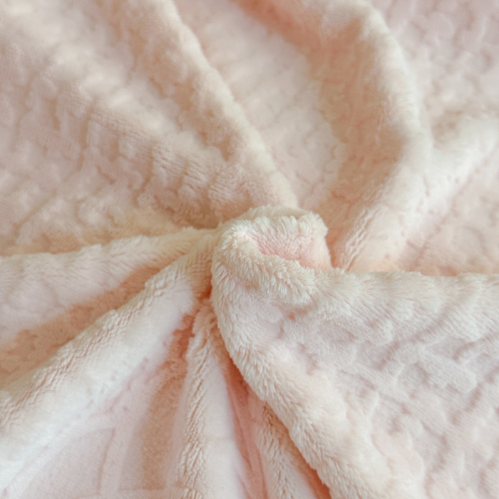 91家纺网 家纺一手货源 找家纺 （总）极简 2025新款立体雕花牛奶绒碎边四件套-米娅