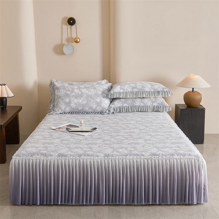 91家纺网 家纺一手货源 找家纺 （总）畅畅家纺 2025新款PE凉感豆豆冰豆豆冰丝床裙款三件套