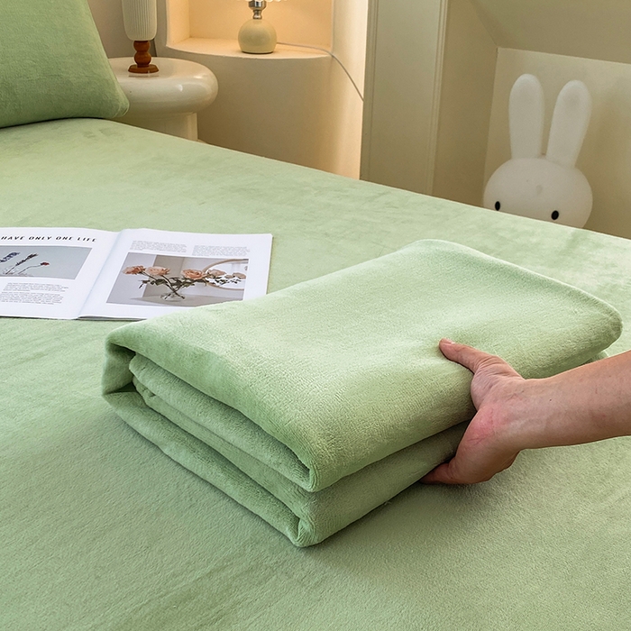 91家纺网 家纺一手货源 找家纺 优米家纺 2025新款加厚舒适牛奶绒床单床单单件 纯色-青草绿