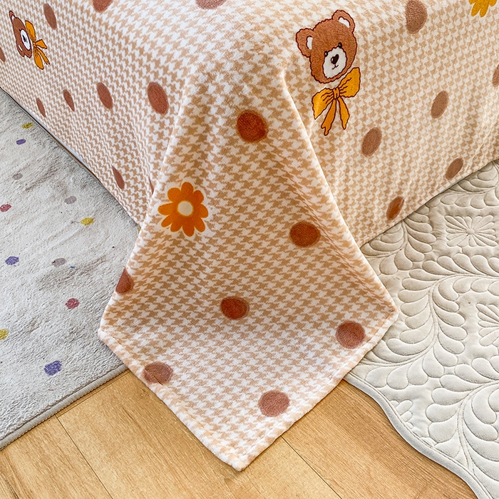 91家纺网 家纺一手货源 找家纺 优米家纺 2025新款加厚舒适牛奶绒床单床单单件 快乐小熊