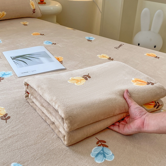 91家纺网 家纺一手货源 找家纺 优米家纺 2025新款加厚舒适牛奶绒床单床单单件 玫瑰物语