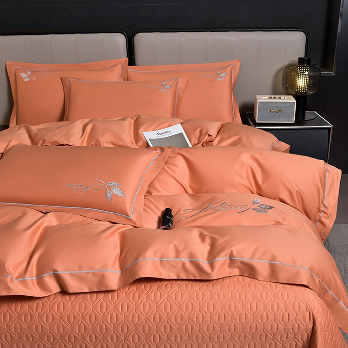 91家纺网 家纺一手货源 找家纺 （总）畅畅家纺 2025新款全棉活性喷气简约轻奢刺绣夹棉床盖款四件套-雅韵