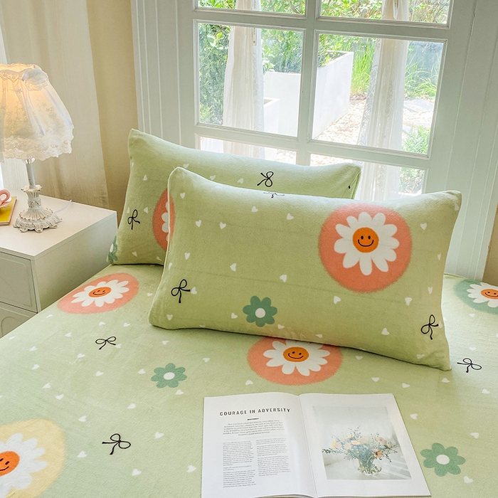 91家纺网 家纺一手货源 找家纺 优米家纺 2025新款加厚舒适牛奶绒床单床单单件 太阳花