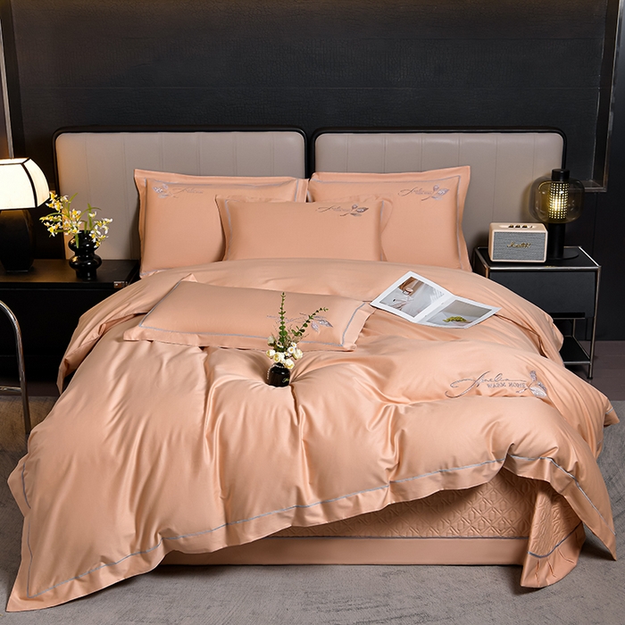 91家纺网 家纺一手货源 找家纺 （总）畅畅家纺 2025新款全棉活性喷气简约轻奢刺绣夹棉床盖款四件套-雅韵