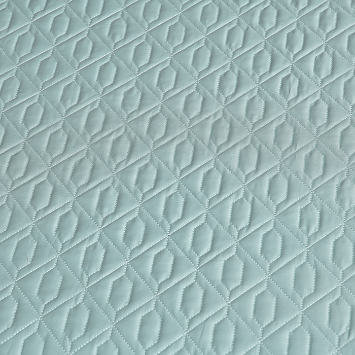 91家纺网 家纺一手货源 找家纺 畅畅家纺 2025新款全棉活性喷气简约轻奢刺绣夹棉床盖款四件套-雅韵 雅韵-青绿