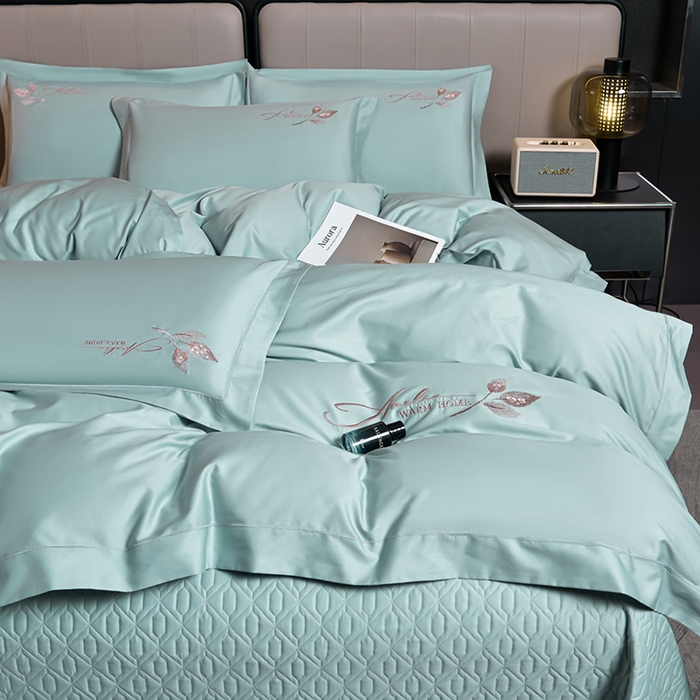 91家纺网 家纺一手货源 找家纺 畅畅家纺 2025新款全棉活性喷气简约轻奢刺绣夹棉床盖款四件套-雅韵 雅韵-青绿