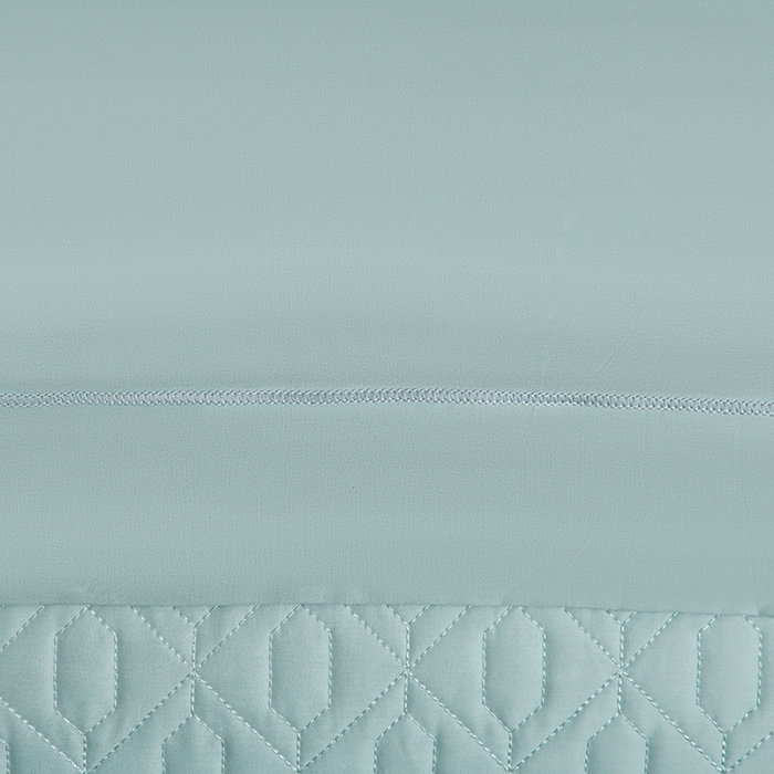 91家纺网 家纺一手货源 找家纺 畅畅家纺 2025新款全棉活性喷气简约轻奢刺绣夹棉床盖款四件套-雅韵 雅韵-青绿