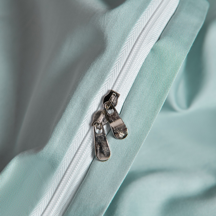 91家纺网 家纺一手货源 找家纺 畅畅家纺 2025新款全棉活性喷气简约轻奢刺绣夹棉床盖款四件套-雅韵 雅韵-青绿