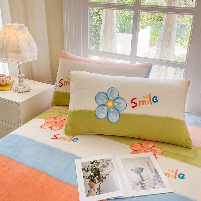 91家纺网 家纺一手货源 找家纺 优米家纺 2025新款加厚舒适牛奶绒床单床单单件 炫彩花朵