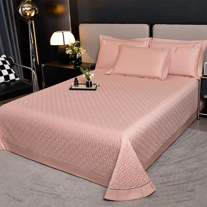 91家纺网 家纺一手货源 找家纺 畅畅家纺 2025新款全棉活性喷气简约轻奢刺绣夹棉床盖款四件套-雅韵 雅韵-胭粉