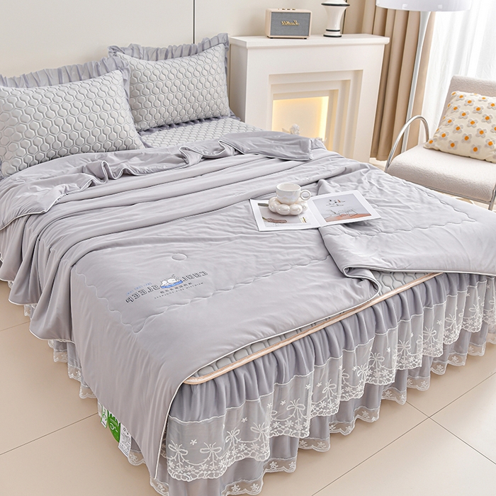 91家纺网 家纺一手货源 找家纺 畅畅家纺 2025新款夏季凉感丝唯美纯色凉席夏被四件套 唯美-经典灰