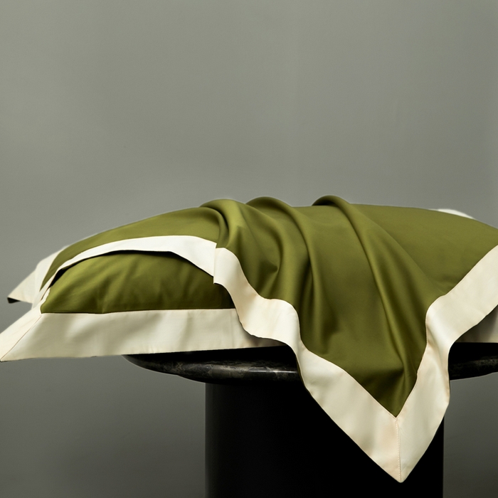 91家纺网 家纺一手货源 找家纺 柔觉家纺 新款50*50双股长绒棉纯色拼角四件套 雅-牛油果绿