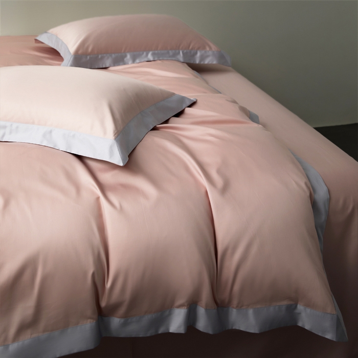 91家纺网 家纺一手货源 找家纺 柔觉家纺 新款50*50双股长绒棉纯色拼角四件套 雅-钻粉色