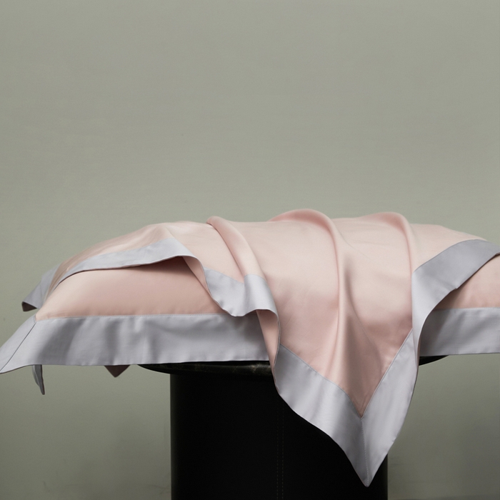 91家纺网 家纺一手货源 找家纺 柔觉家纺 新款50*50双股长绒棉纯色拼角四件套 雅-钻粉色