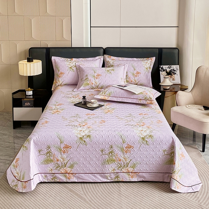 91家纺网 家纺一手货源 找家纺 （总）畅畅家纺 2025春夏款13372全棉纯棉活性印花床盖夹棉加厚绗缝防滑床罩