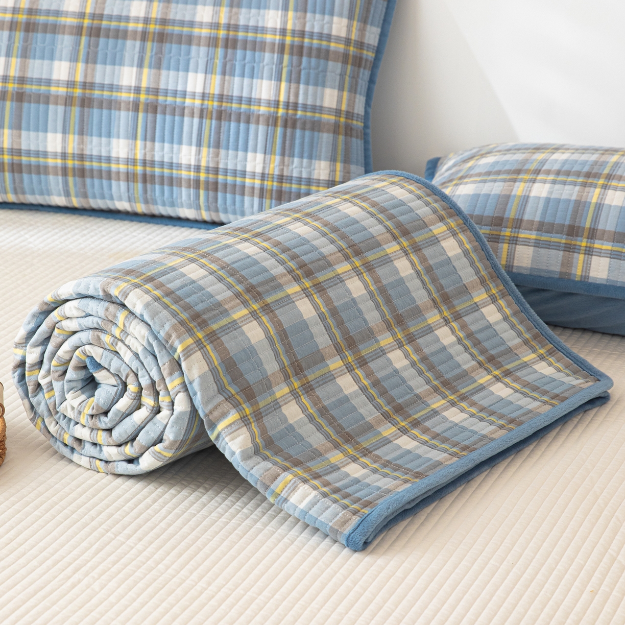 91家纺网 家纺一手货源 找家纺 （总）简宜家居（朝初家纺） 2025新款全棉纯棉色织水洗棉床盖