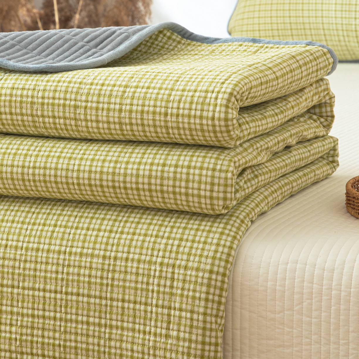 91家纺网 家纺一手货源 找家纺 简宜家居（朝初家纺） 2025新款全棉纯棉色织水洗棉床盖 华夫格青