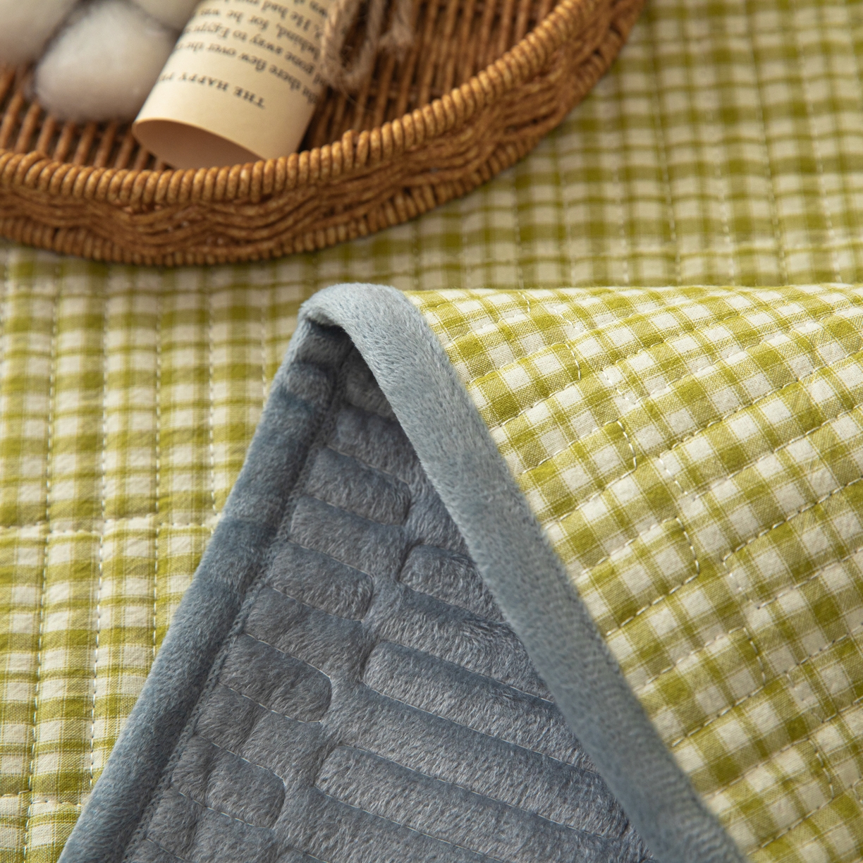 91家纺网 家纺一手货源 找家纺 简宜家居（朝初家纺） 2025新款全棉纯棉色织水洗棉床盖 华夫格青