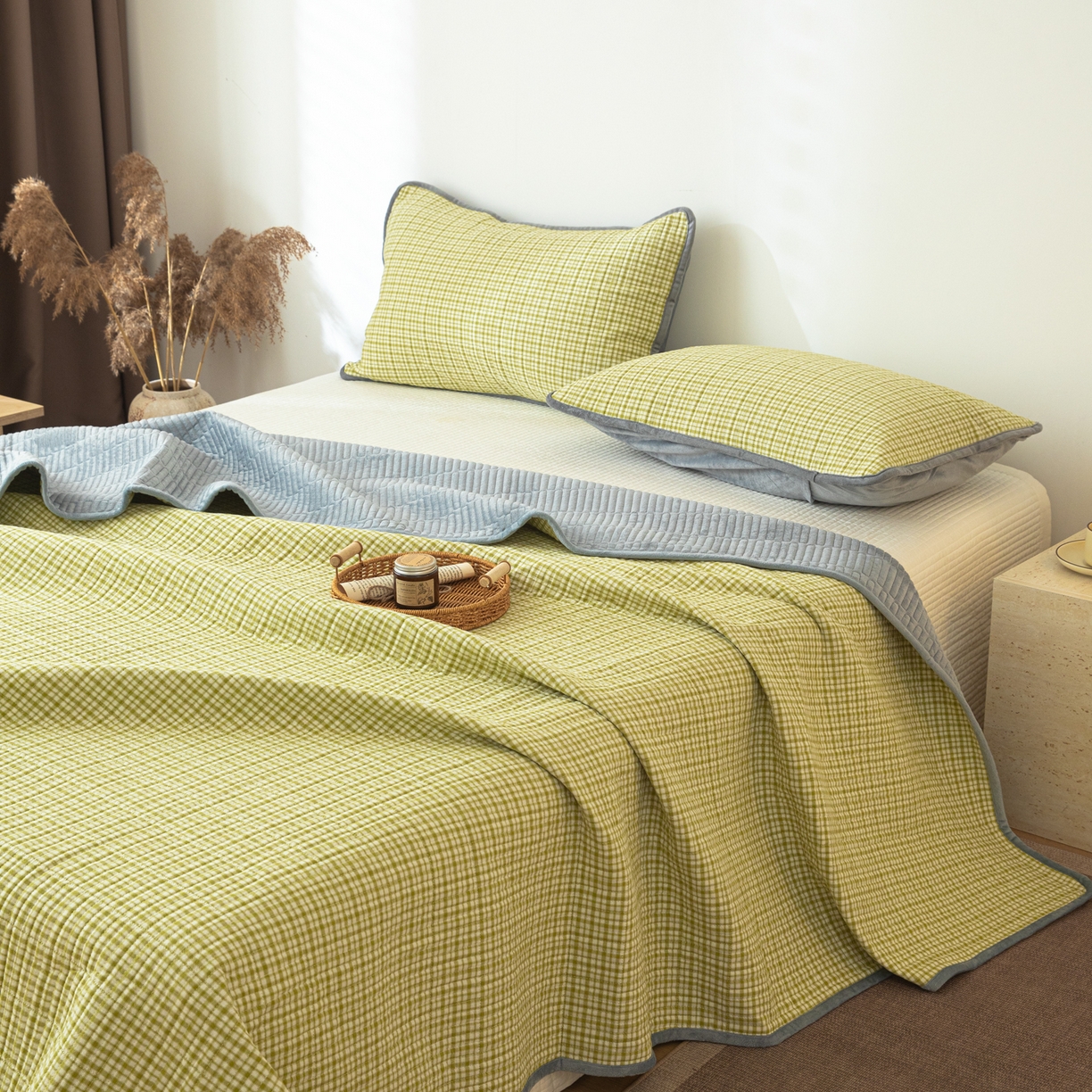 91家纺网 家纺一手货源 找家纺 简宜家居（朝初家纺） 2025新款全棉纯棉色织水洗棉床盖 华夫格青