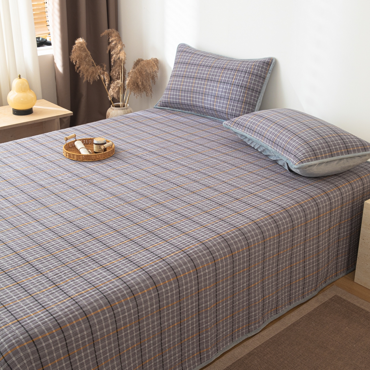 91家纺网 家纺一手货源 找家纺 简宜家居（朝初家纺） 2025新款全棉纯棉色织水洗棉床盖 流苏紫