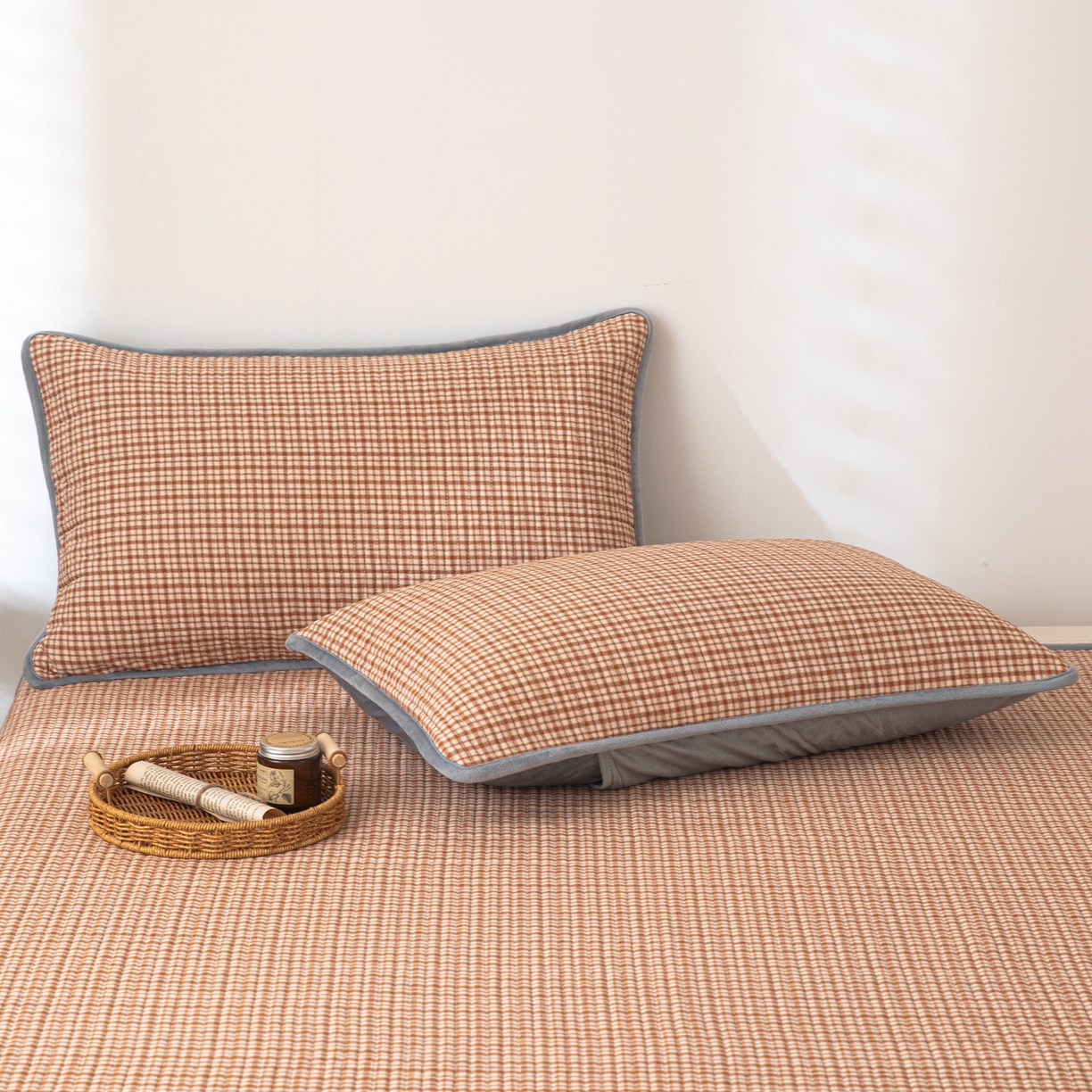 91家纺网 家纺一手货源 找家纺 简宜家居（朝初家纺） 2025新款全棉纯棉色织水洗棉床盖 华夫格橙