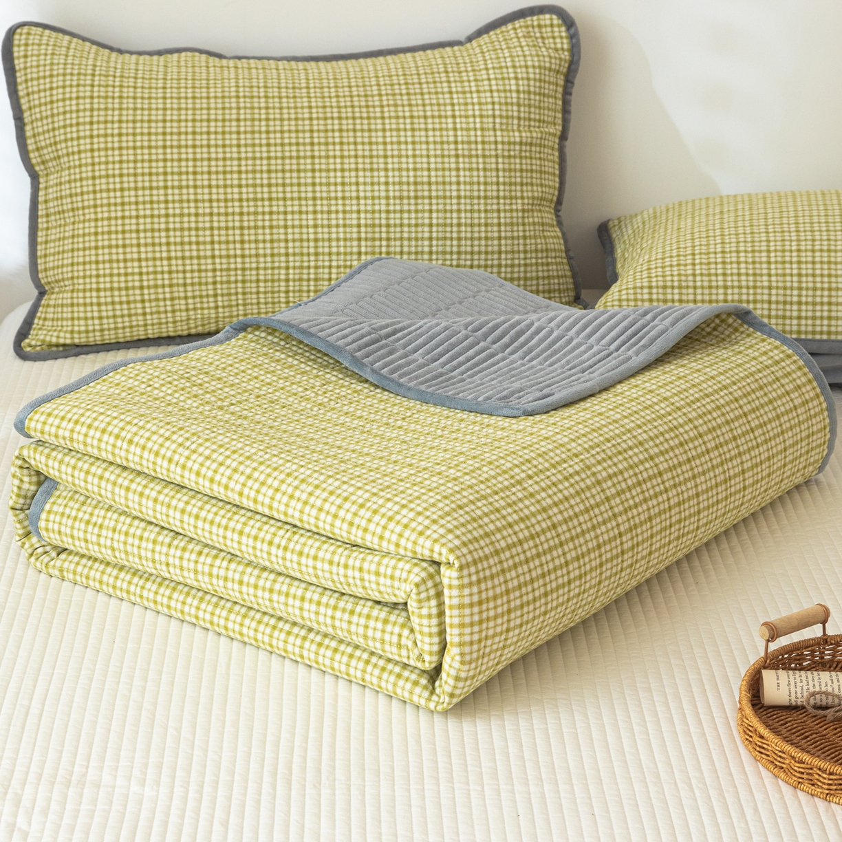 91家纺网 家纺一手货源 找家纺 简宜家居（朝初家纺） 2025新款全棉纯棉色织水洗棉床盖 华夫格青