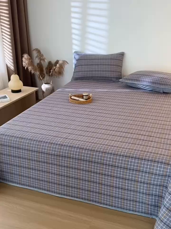 91家纺网 家纺一手货源 找家纺 简宜家居（朝初家纺） 2025新款全棉纯棉色织水洗棉床盖 流苏紫